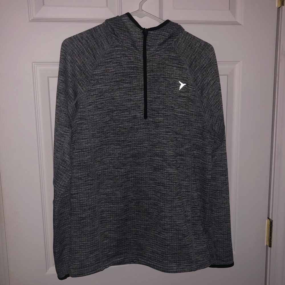 Old Navy Men’s Quarter Zip Hoodie- Size Small